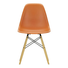 Vitra - DSW plastik sandalye - akçaağaç taban - Charles & Ray Eames | Turuncu Rouille