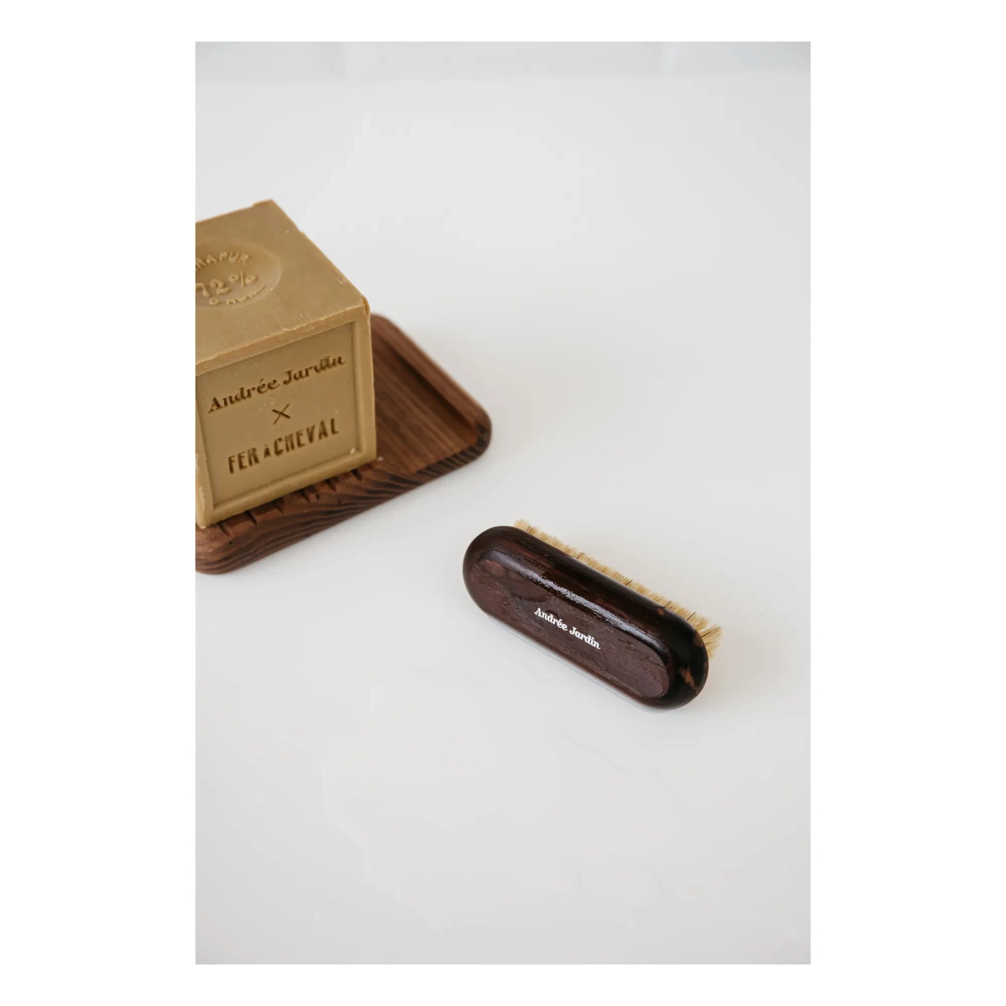 Andrée Jardin - Soap and Brush Set x Fer à Cheval