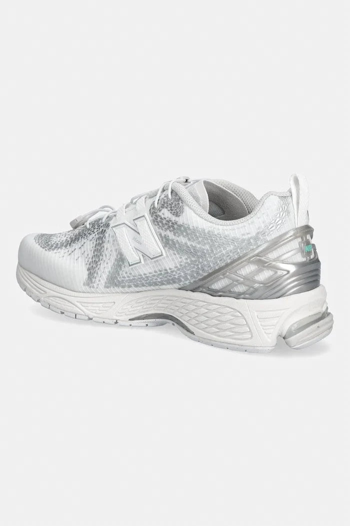 New Balance 1906 Sneakers