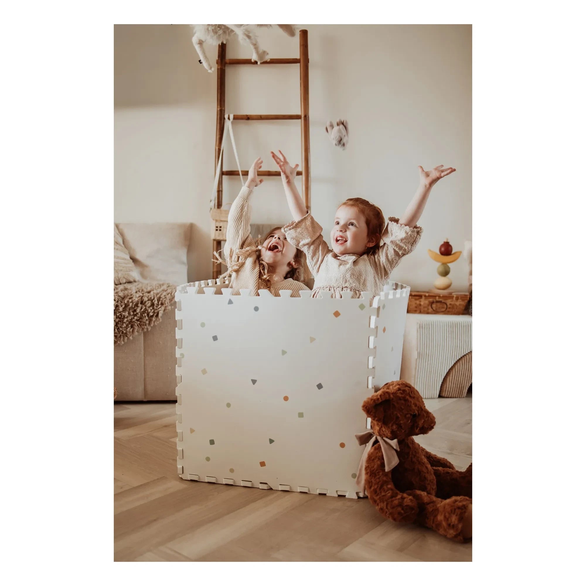 Play and Go - Tiloo Modular Play Mat - World Map