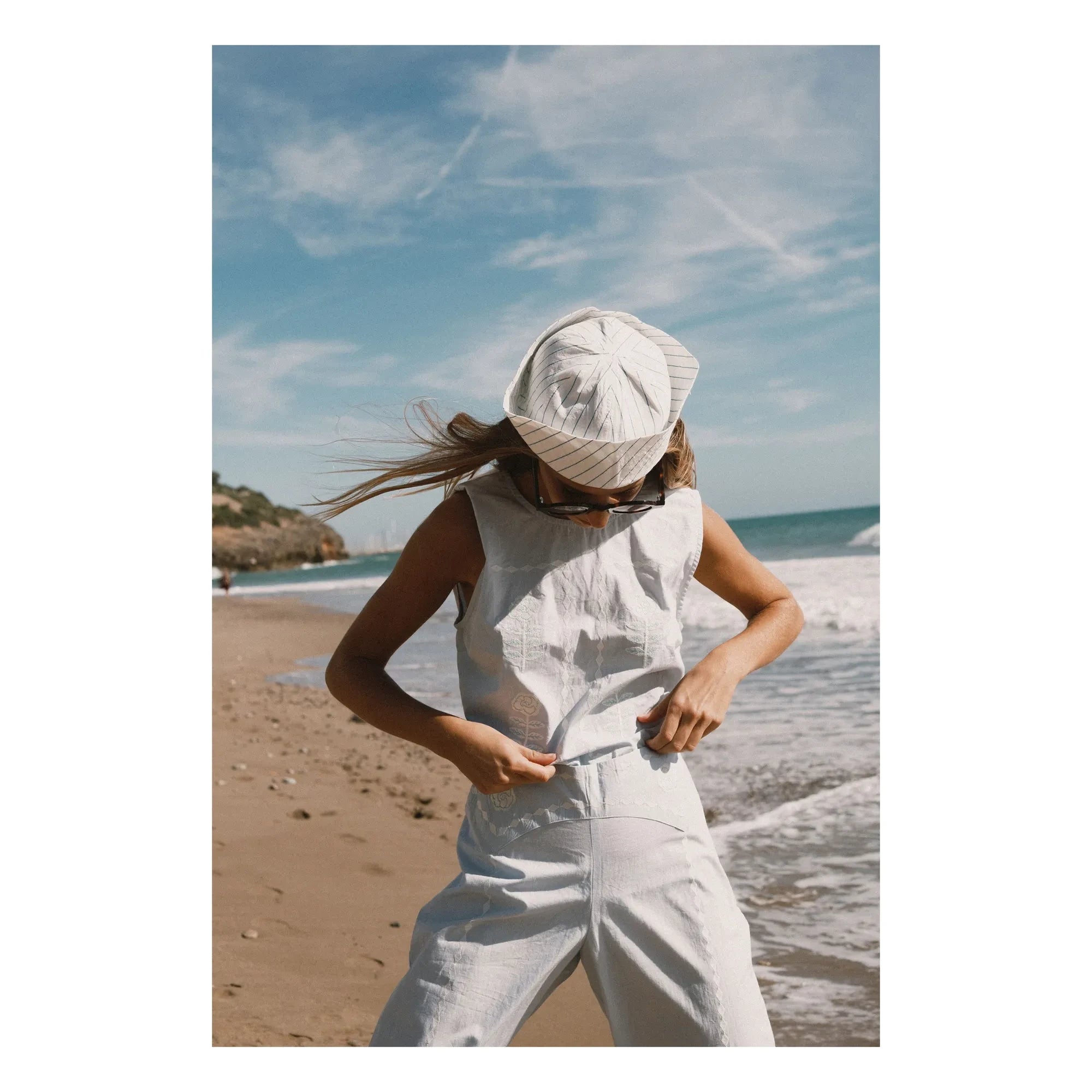 The Tiny Big Sister - Linen and Cotton Embroidered Blouse | Blue