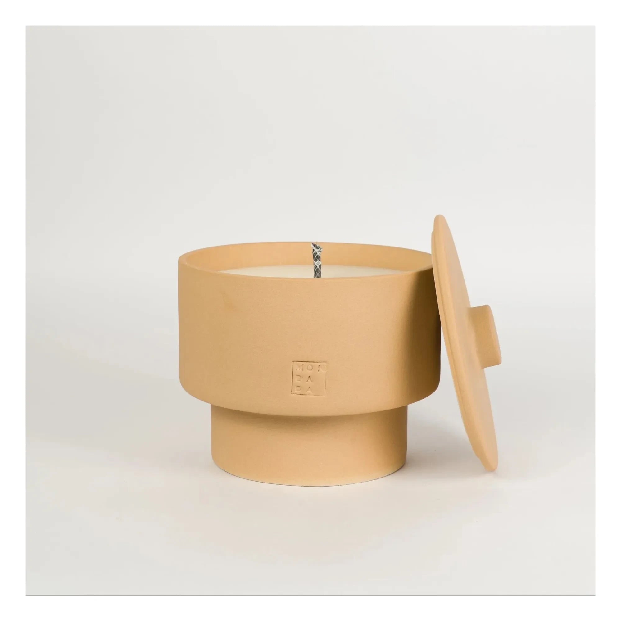 Mon Dada - Kapaklı dış mekan mum, nötr koku June Ibiza Three | Terracotta
