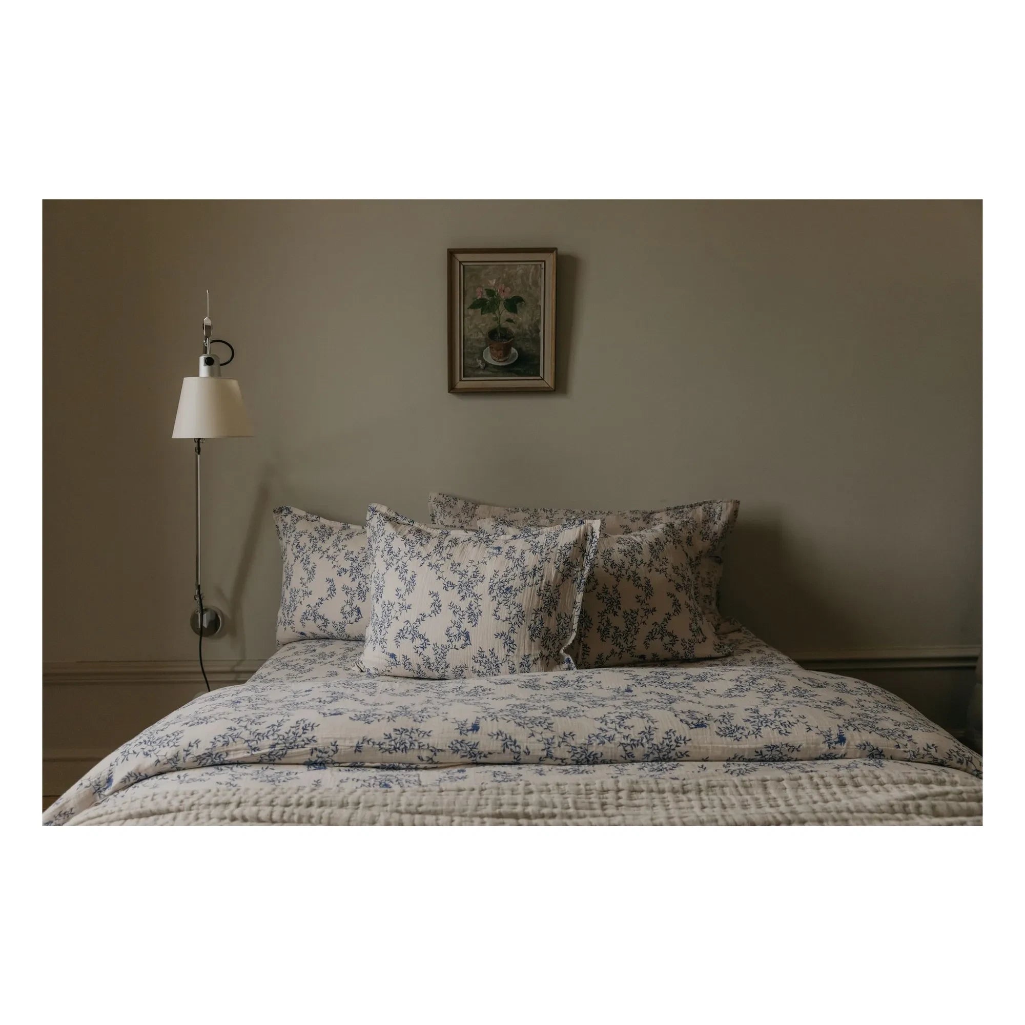 garbo&friends - Jardim Pillow Cover, Cotton Muslin | Cobalt