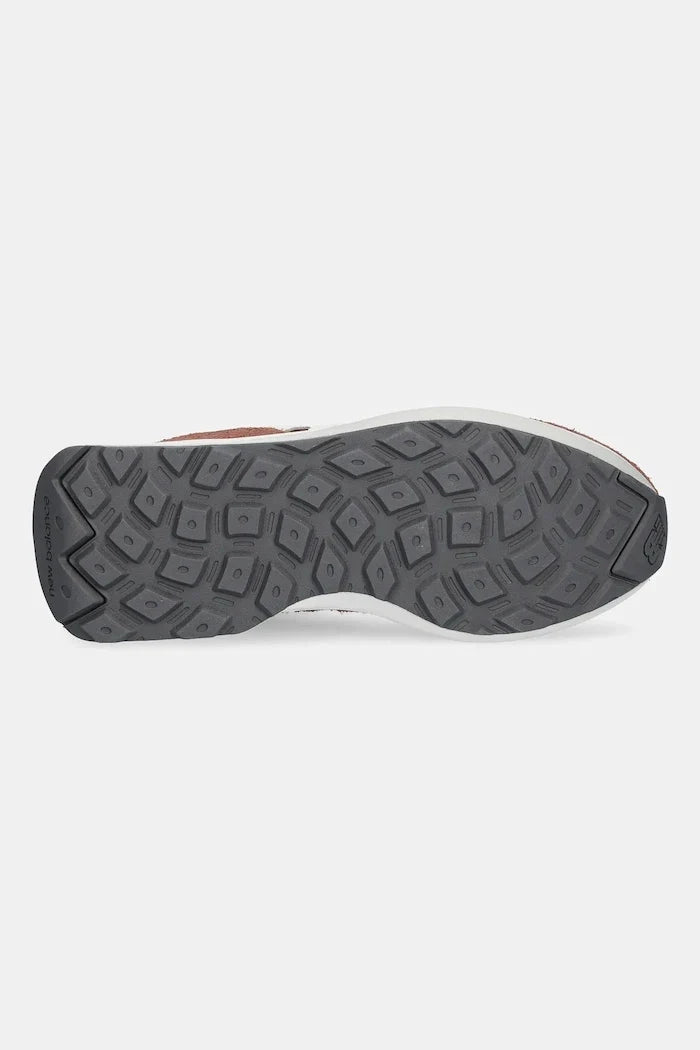New Balance 370 Sneakers