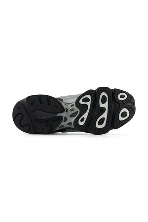 New Balance 1000 Sneakers