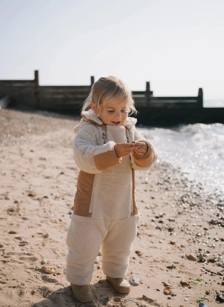 Töastie - Cloud Sherpa Waterproof Jacket Made from Recycled Fibers | Sand