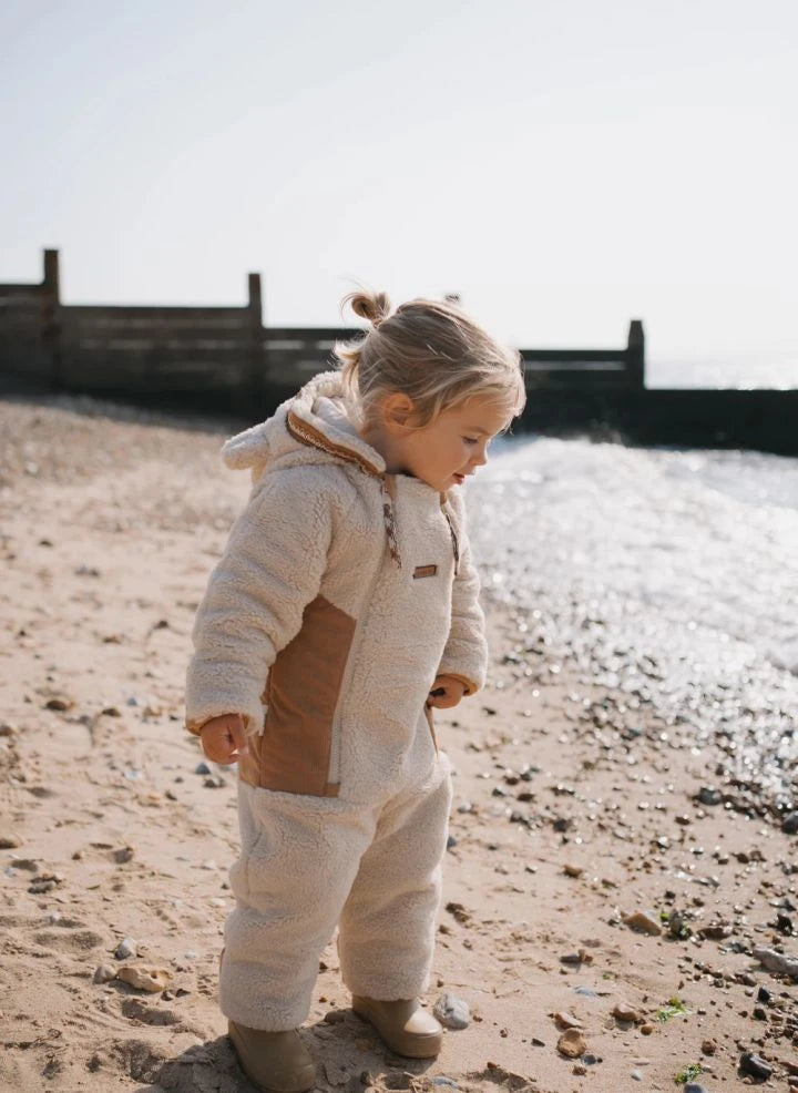 Töastie - Cloud Sherpa Waterproof Jacket Made from Recycled Fibers | Sand