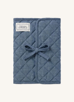 Editions Aimable - Henriette health book cover | Blue Chambray