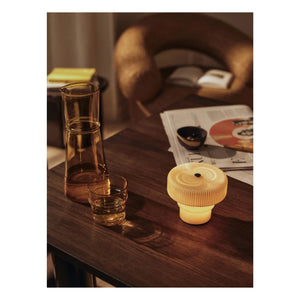 Ferm Living - Ripple table lamp | Oats