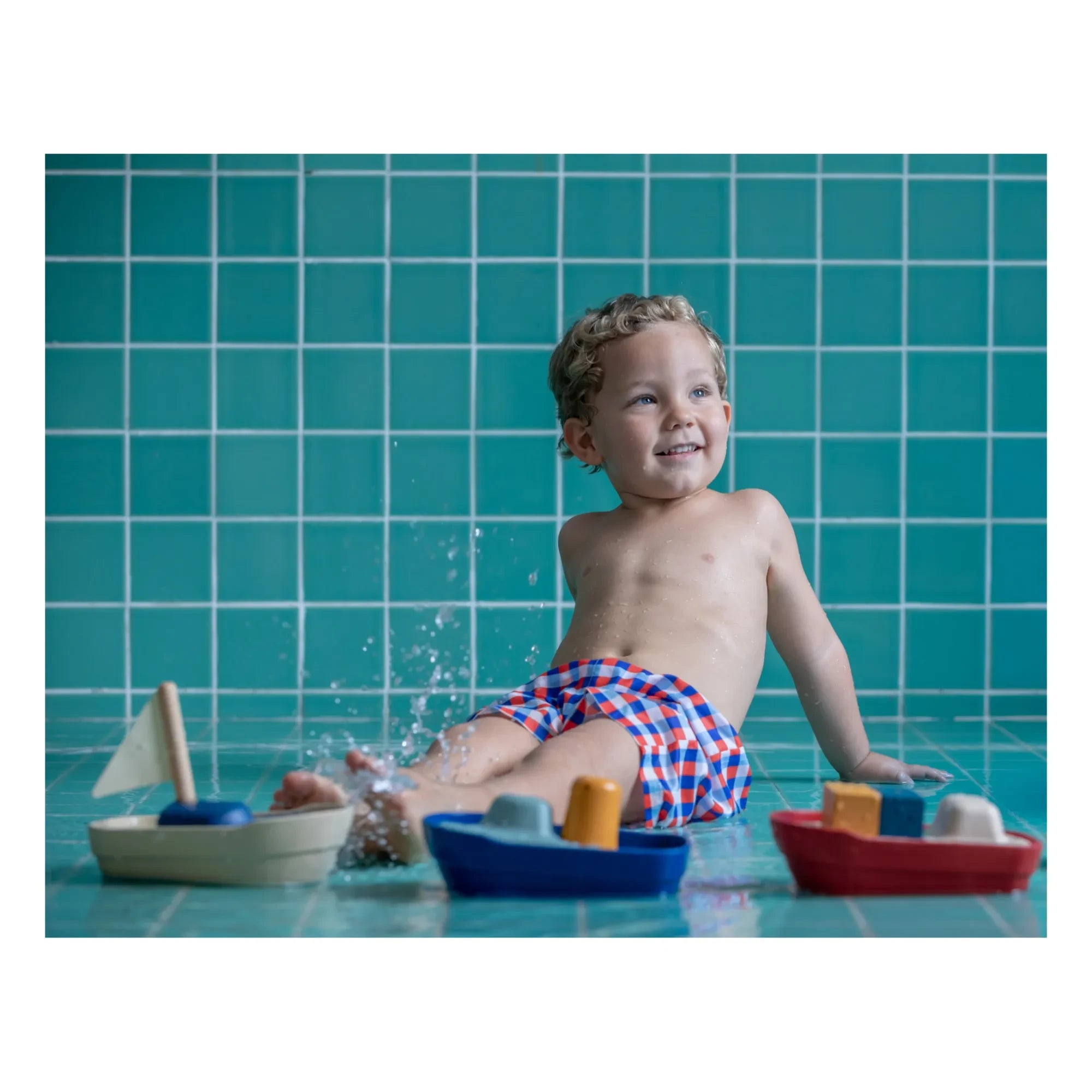 Plan Toys - Natural Rubber Boat