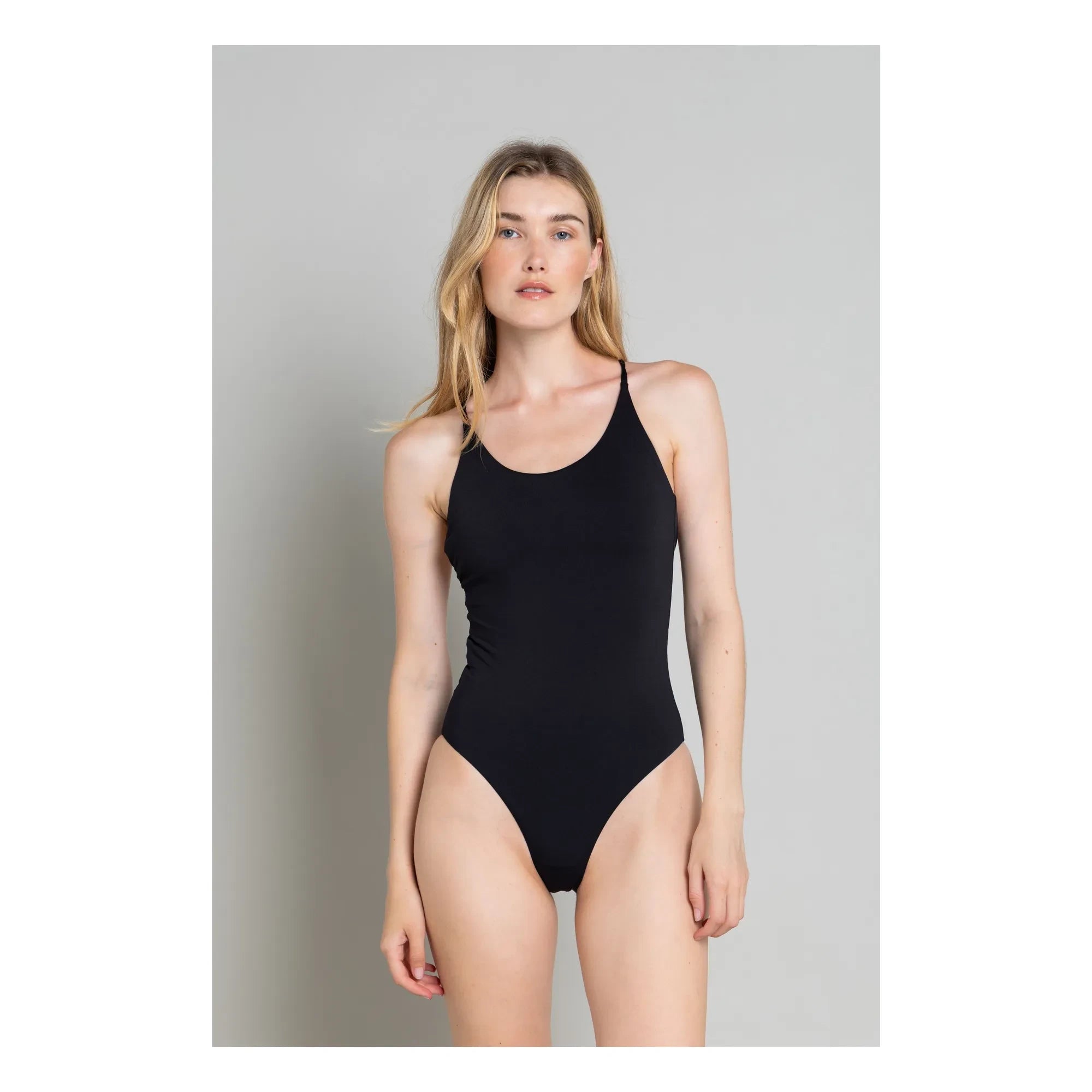 Smallable Woman - Amy 1-Piece Cross Back Swimsuit | Black