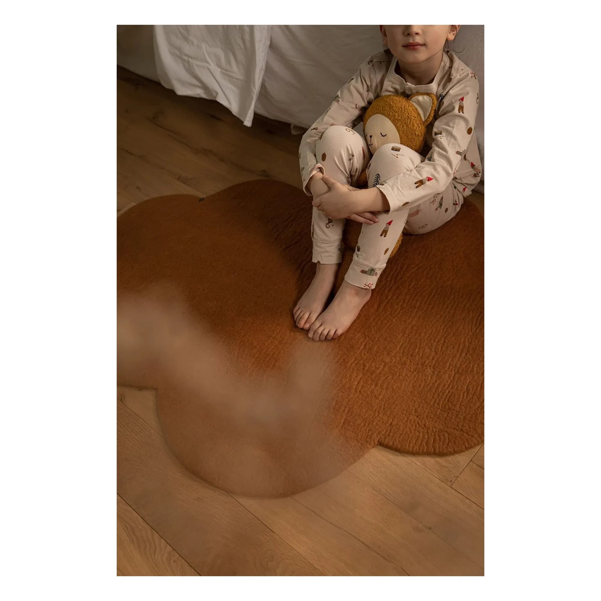 Muskhane - Felt Cloud Rug | Caramel
