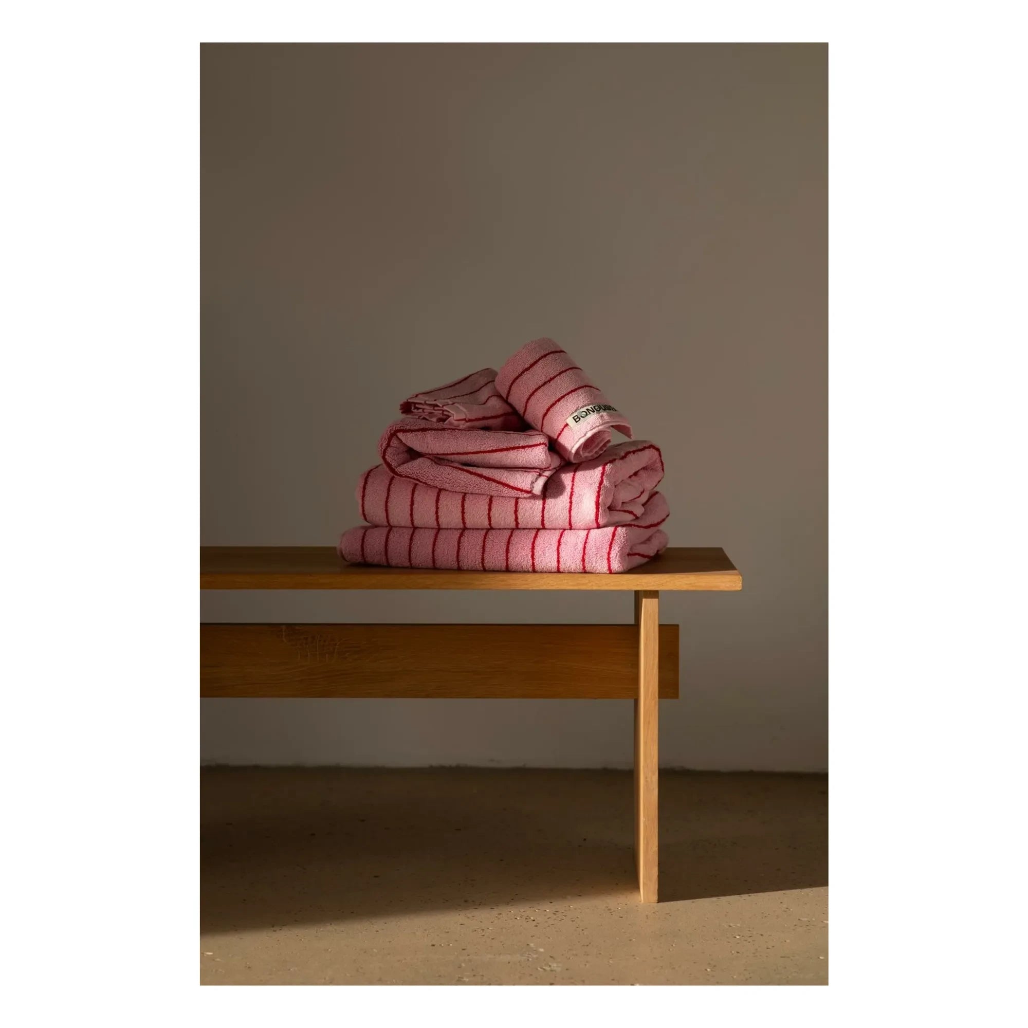Bongusta - Naram Bathroom Towel | Pink