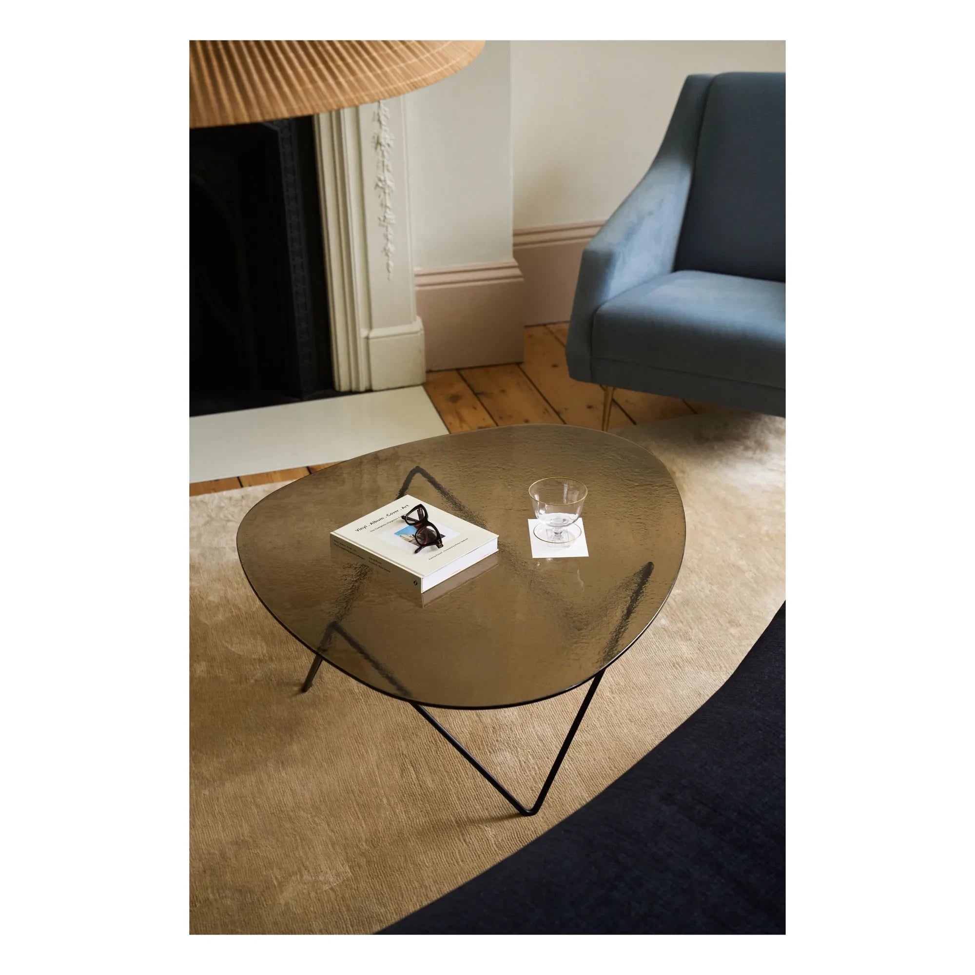 Gubi - Pedrera Side Table, Corsini & Ruiz Millet | Bronze