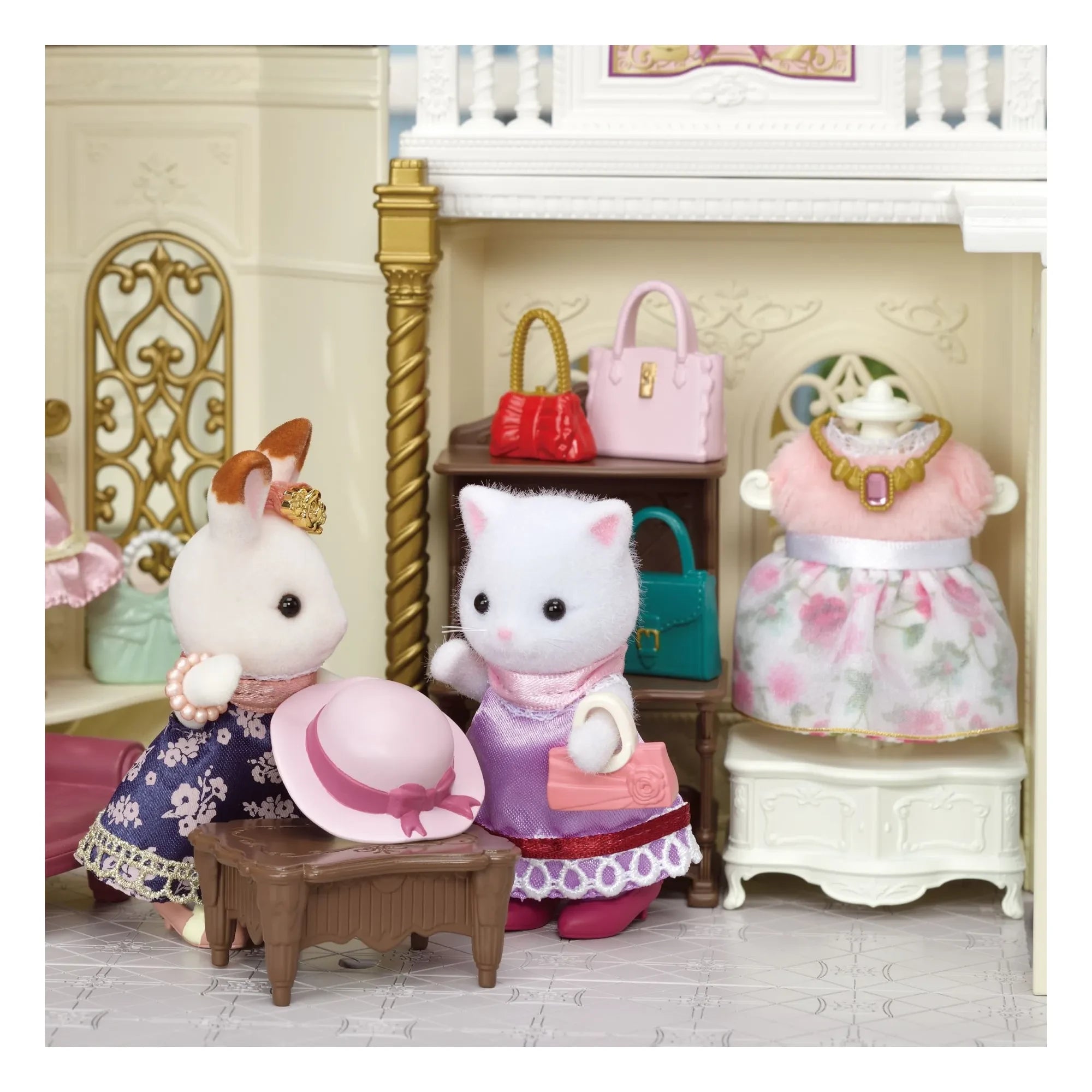 Sylvanian Families - Fashion Suitcase and Big Sister Fars Cat
