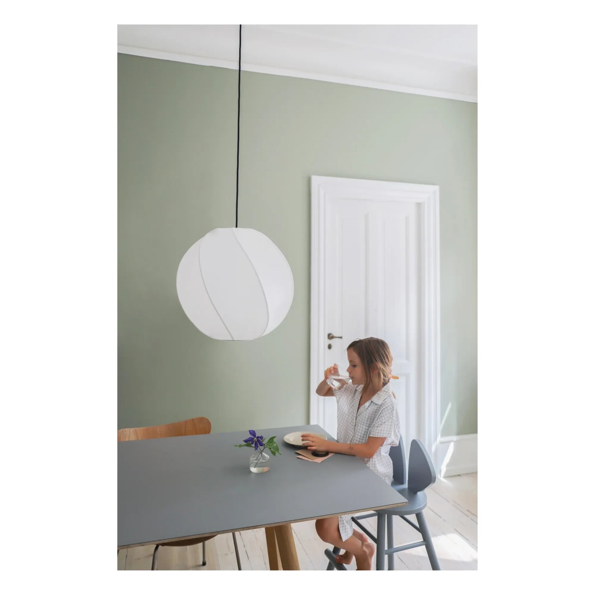 Nofred - Twirly Pendant Lamp | White