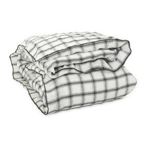 Le Monde Sauvage - Highland Washed Linen Duvet Cover | White