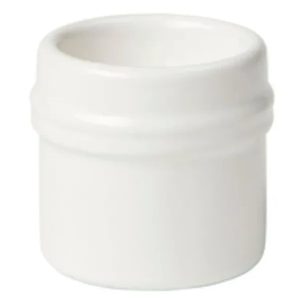 Broste Copenhagen - Stevns Stoneware Egg Holder | White