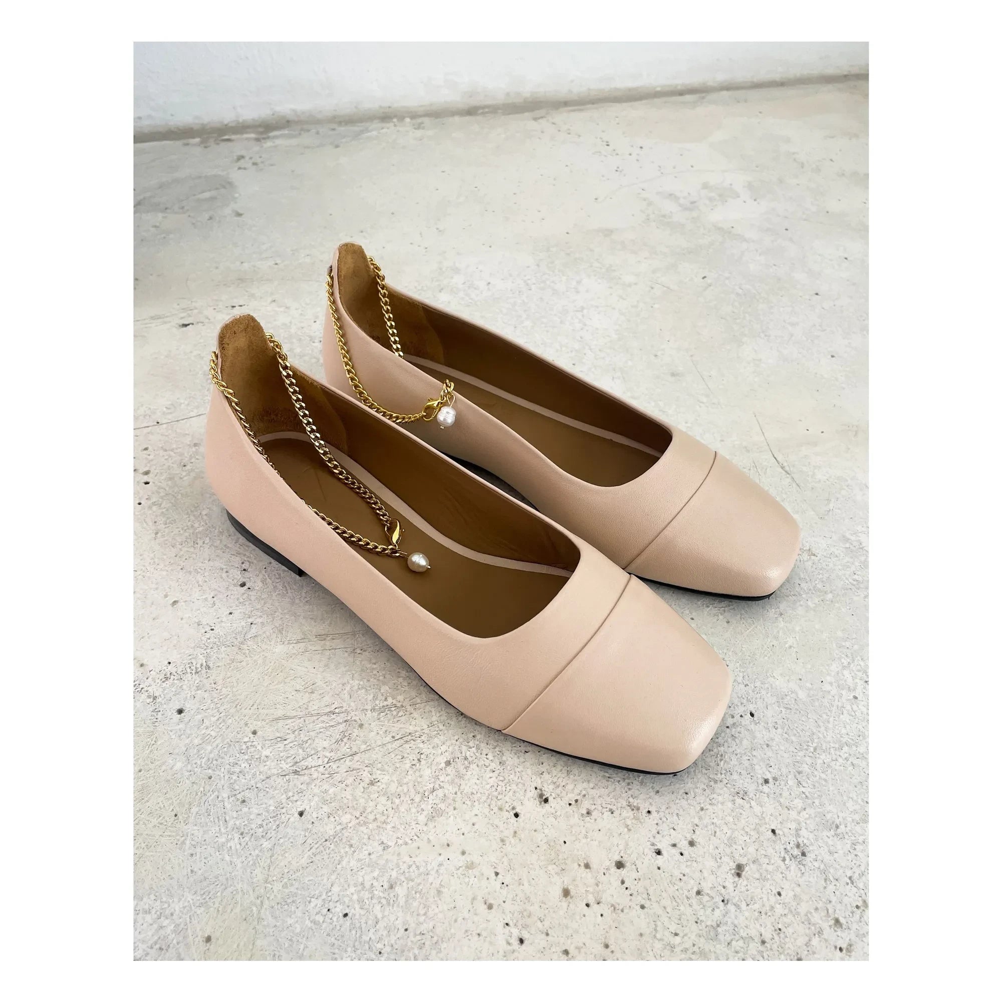 Lachoix - Nude Leather Ballerinas