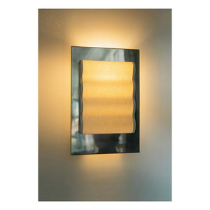 Violaine d'Harcourt - Frame Wave Wall Lamp | Silver
