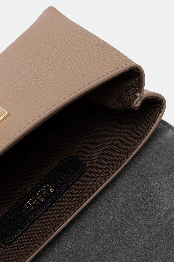 Furla Kadın Deri Crossbody Çanta