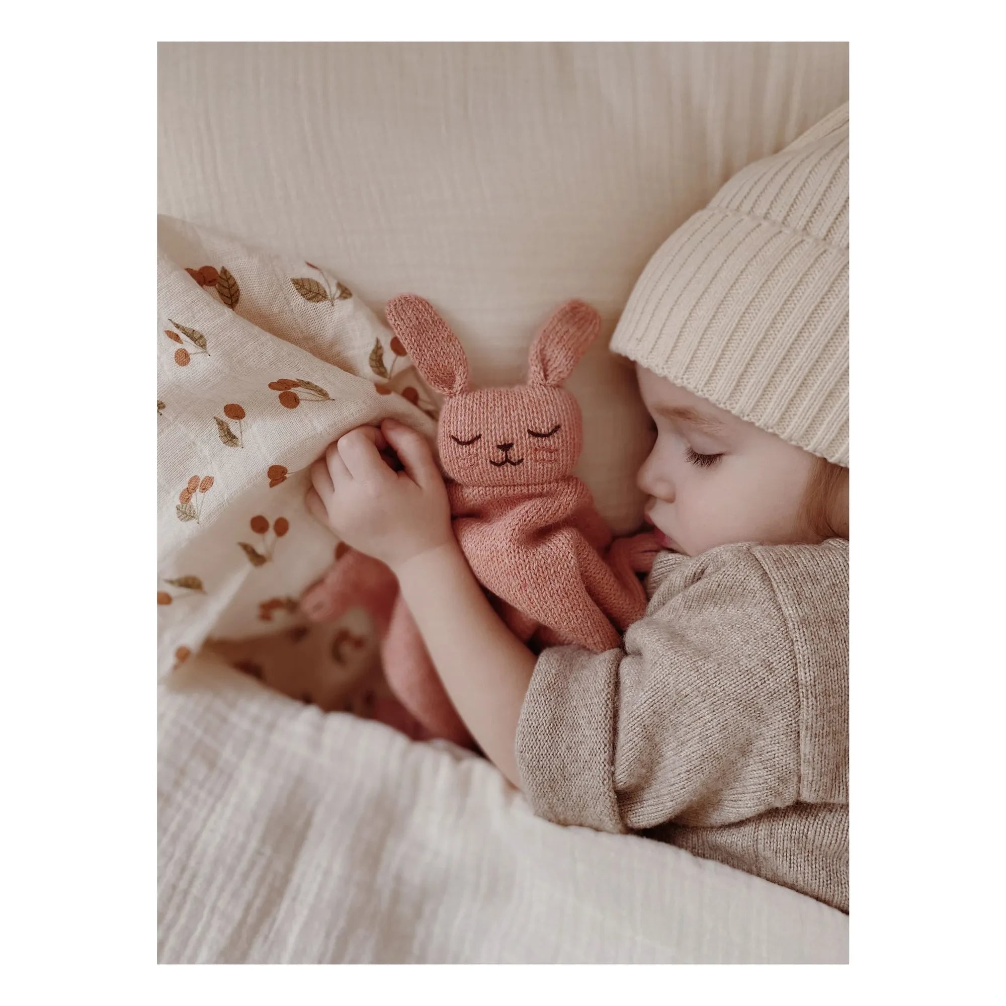 Main Sauvage - Alpaca Bunny | Pink