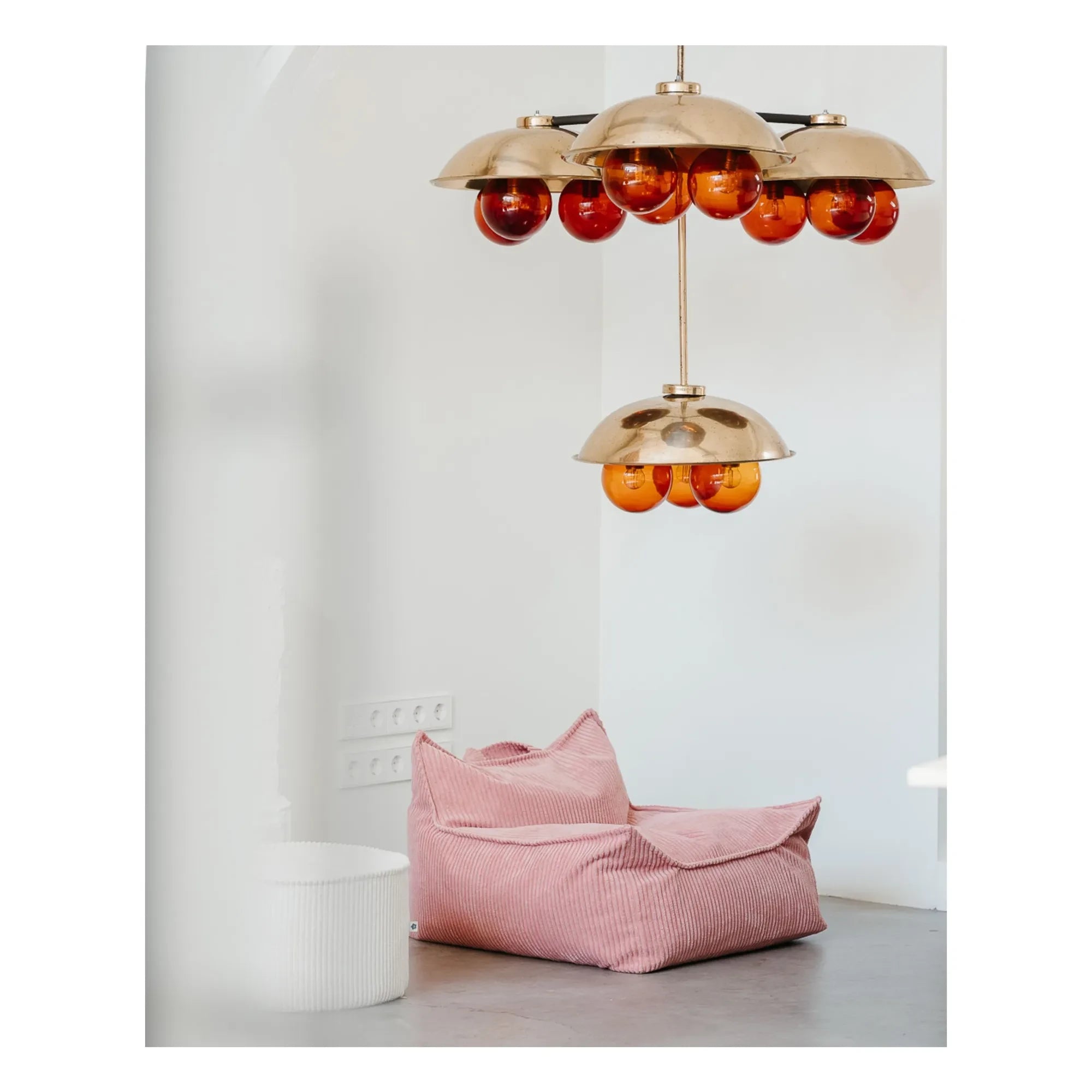 Wigiwama - Velvet Armchair | Pink
