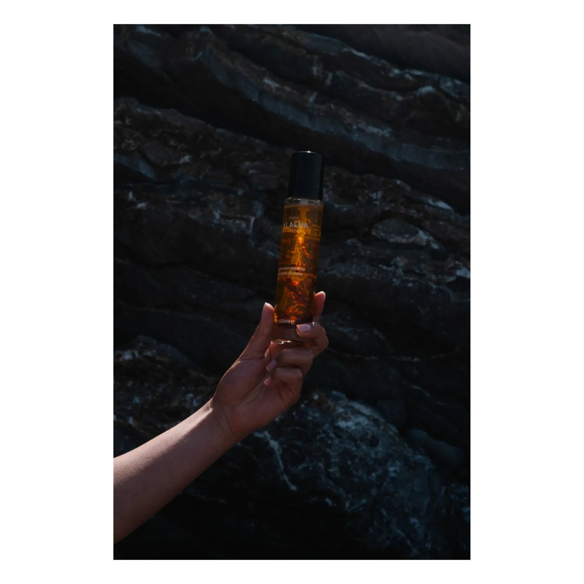 Alaena - Besleyici Gül Yaprağı Yağı - 100 ml