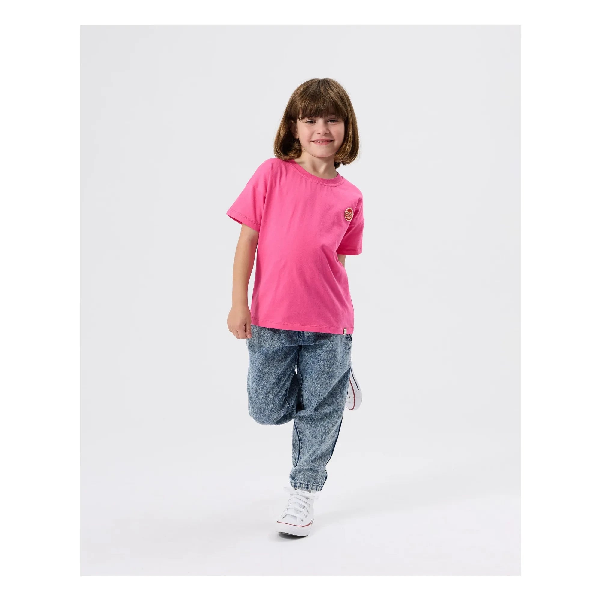 Goldie + Ace - Logo T-Shirt | Fuchsia