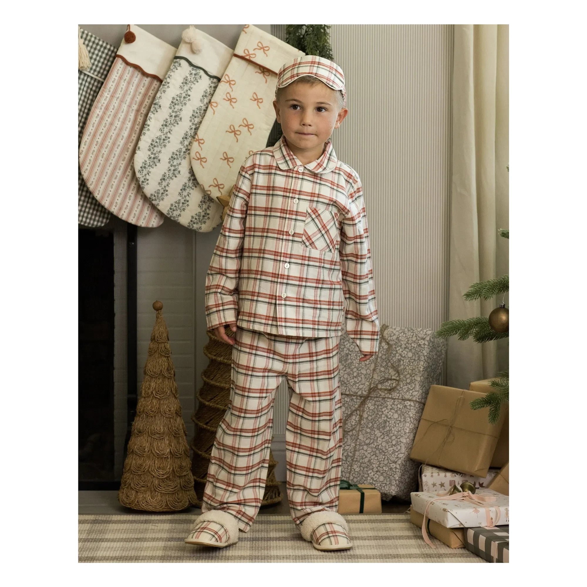 Rylee + Cru - Holiday Flannel Slippers | Ecru