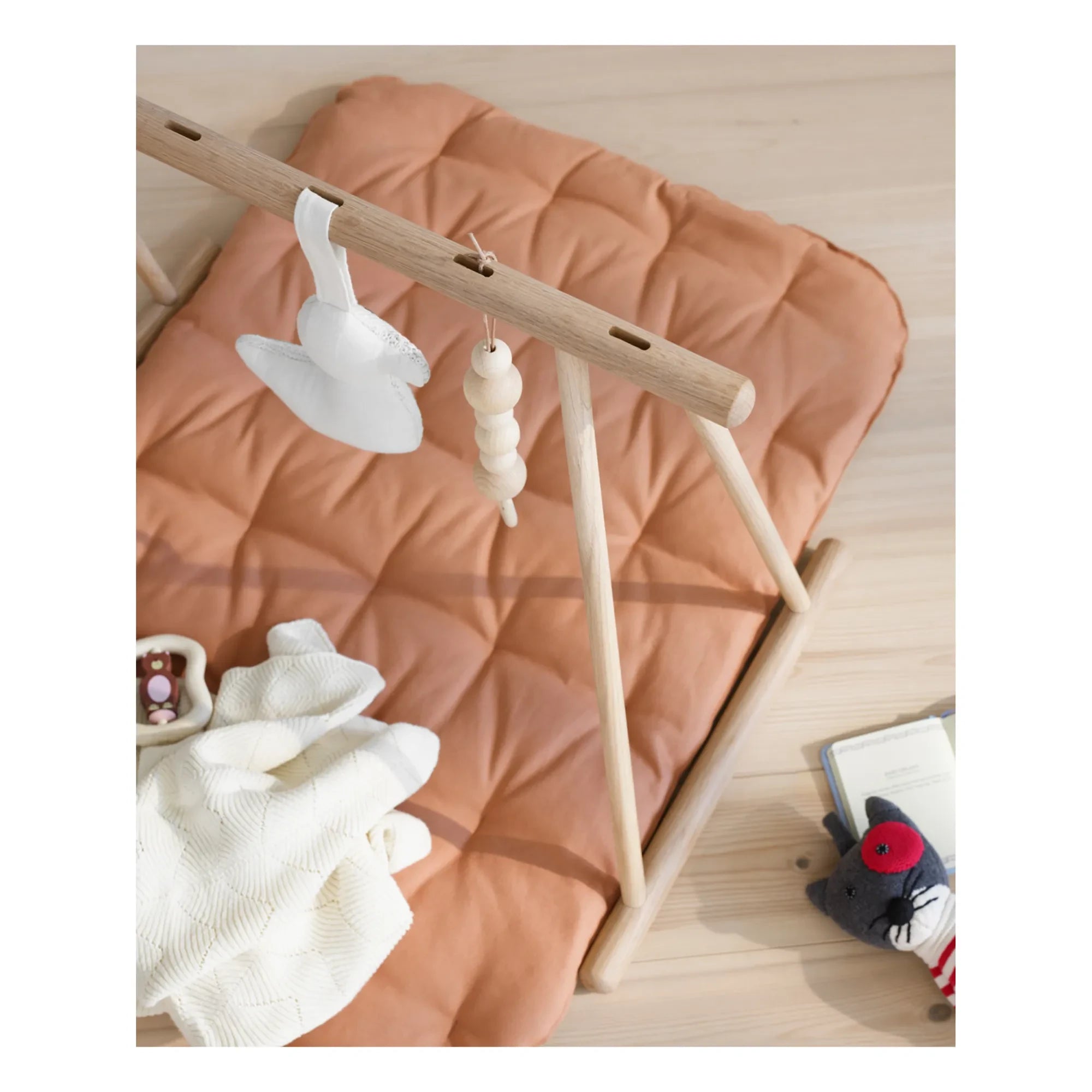 Oliver Furniture - Meşe erken öğrenme aktivite yayı | Meşe