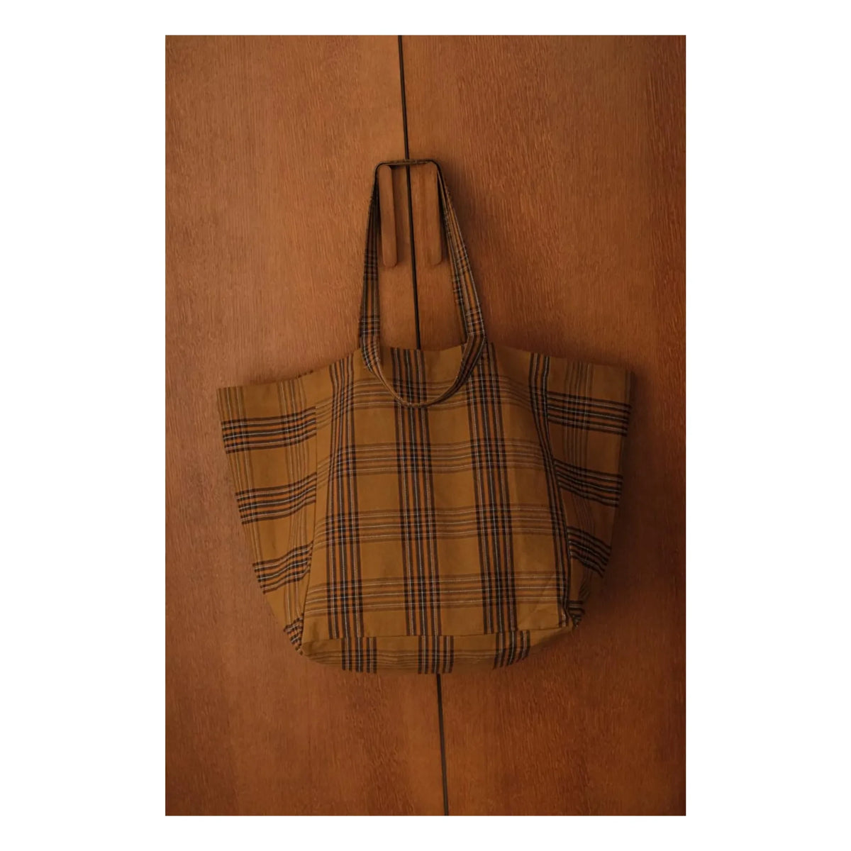 Rose in April - Elisa Tartan tote bag | Brown