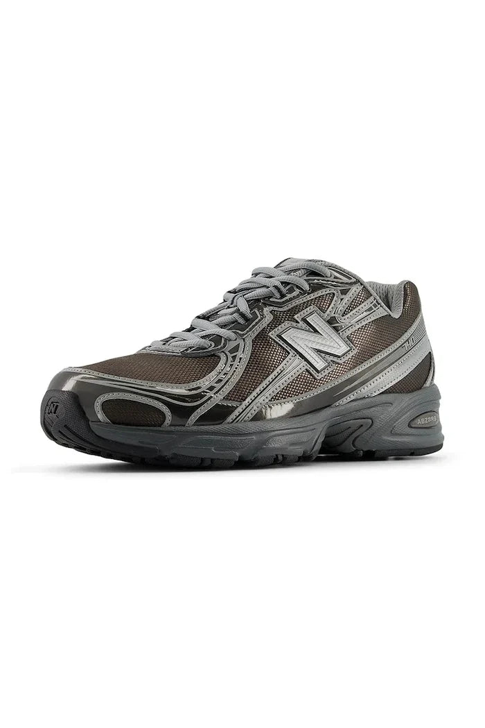 New Balance 740 Ayakkabı