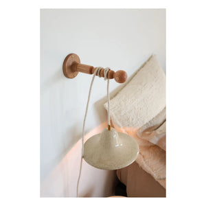 Masamé - Gigaro hand lamp | Sand
