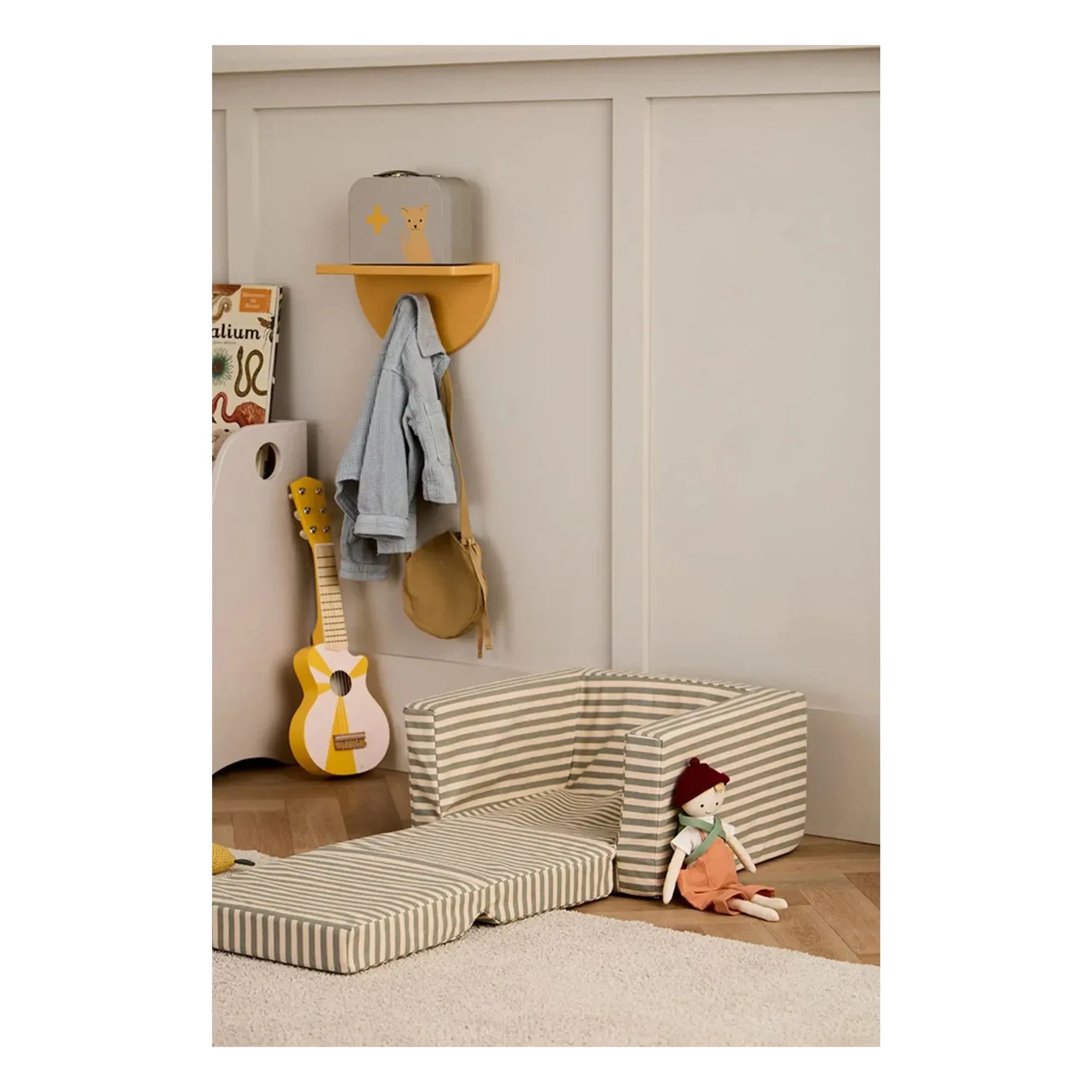 Kid's Concept - Striped Fireplace Armchair | Sand