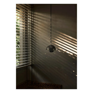 & Tradition - Flowerpot VP1 sarkıt lamba, Verner Panton | Krom