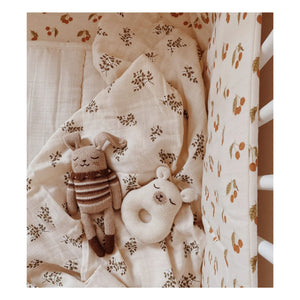Main Sauvage - Teddy Rattle | White