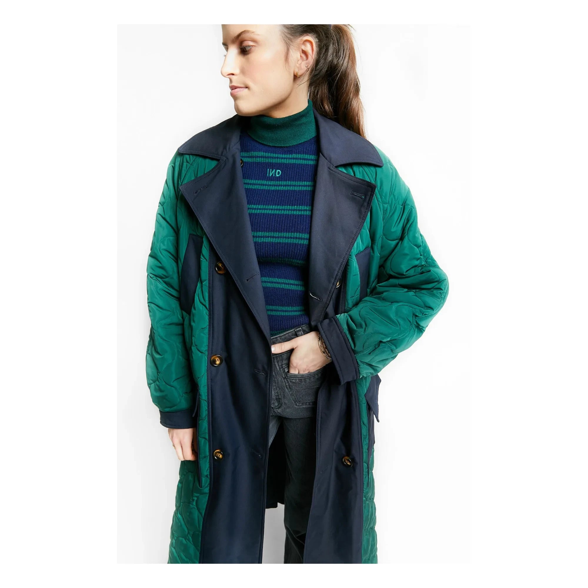 Indee - Twist Sweater | Navy Blue