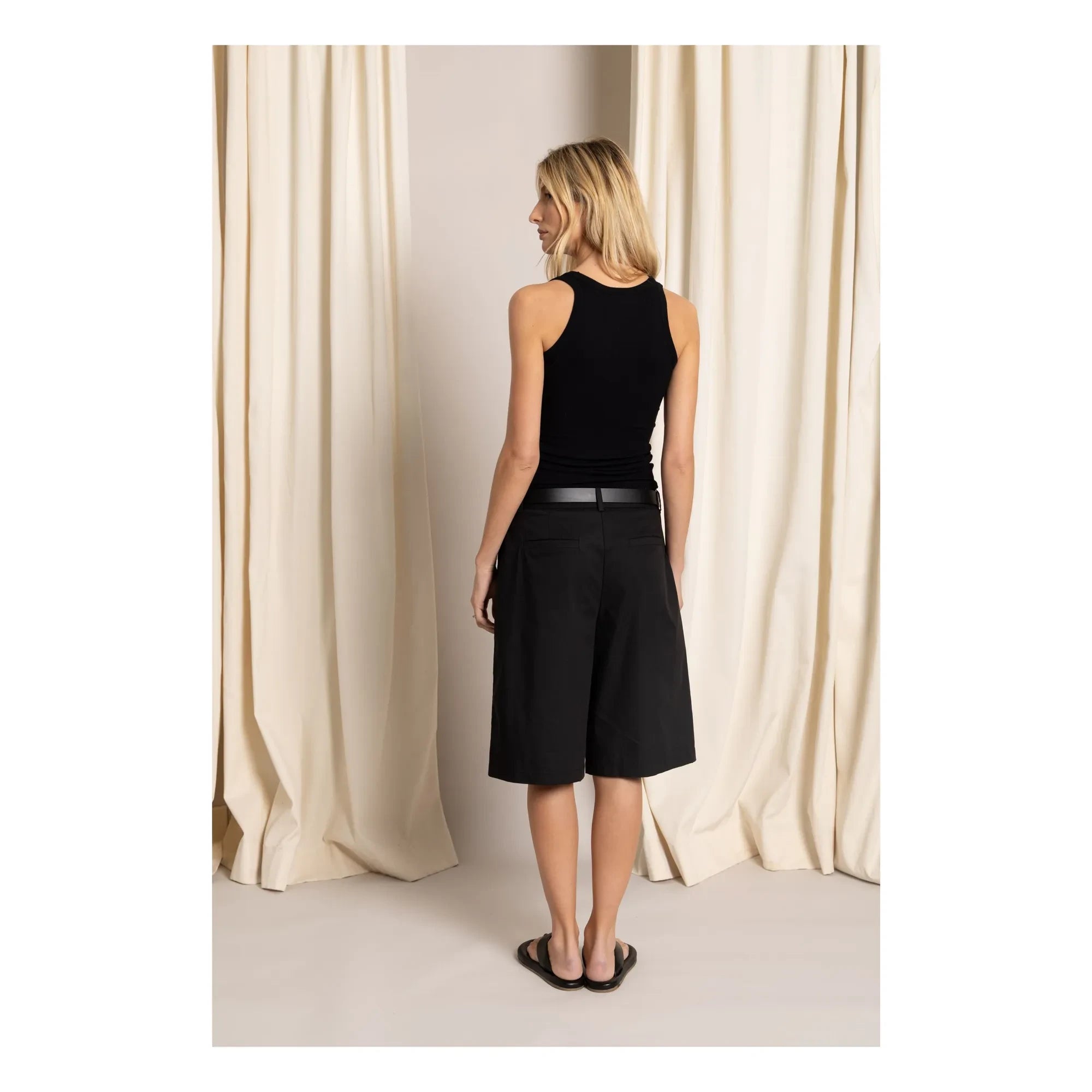 Smallable Woman - Black Bermuda Set