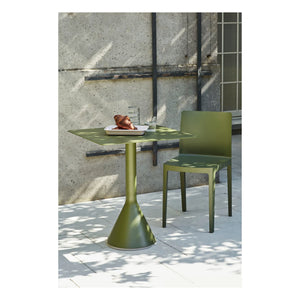 Hay - Palissade Cone Table designed by Ronan and Erwan Bouroullec - 65 x 65 cm | Olive green