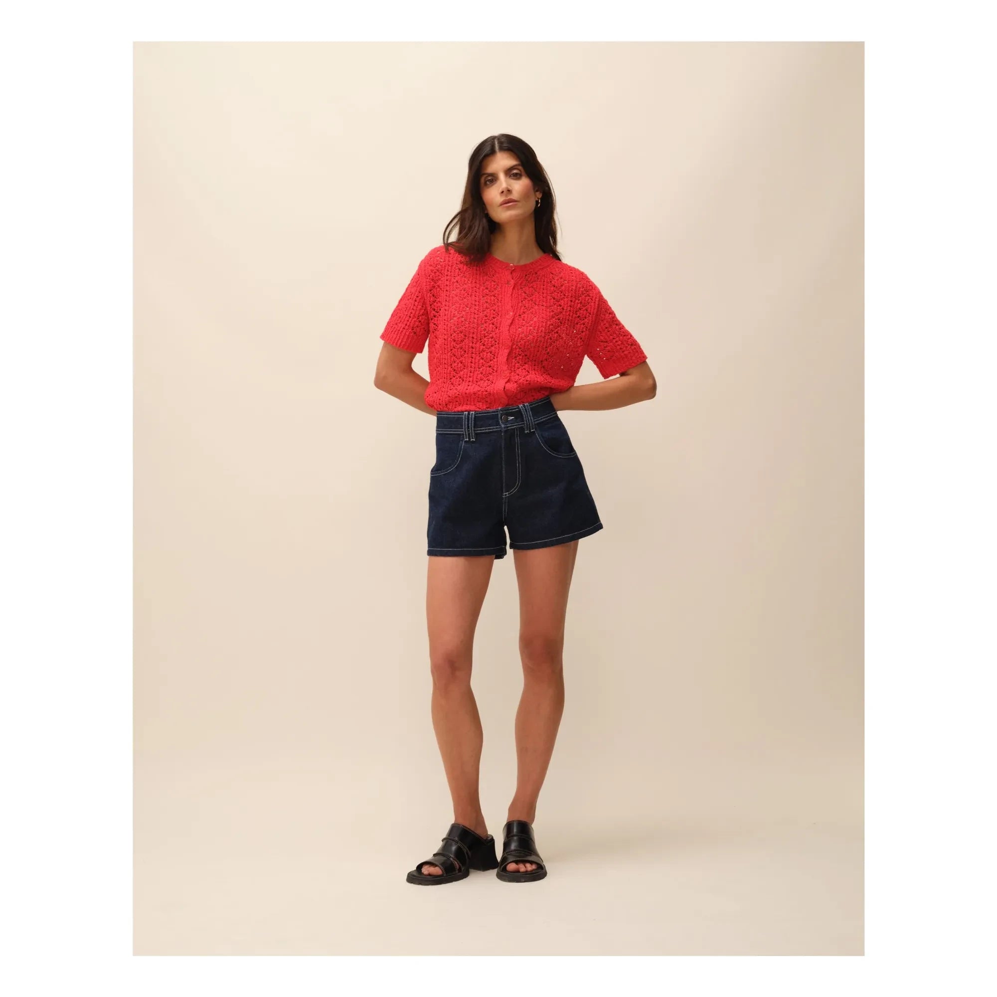 Nitah - Red Ball Dolly