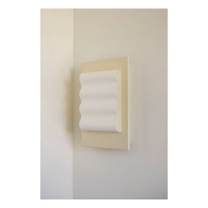 Violaine d'Harcourt - Frame wave wall lamp | Off White