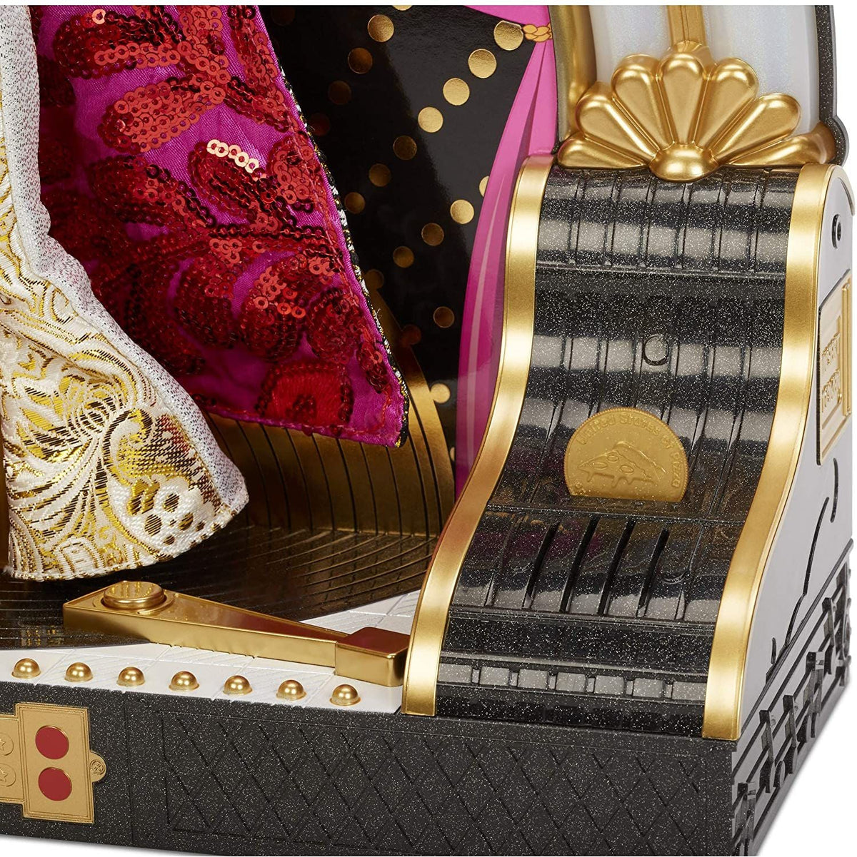LOL Omg - Remix Jukebox BB Music Box Light and Sound Special Collection Doll