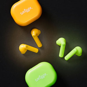 Smiggle - Glow In The Dark Wireless Headphones