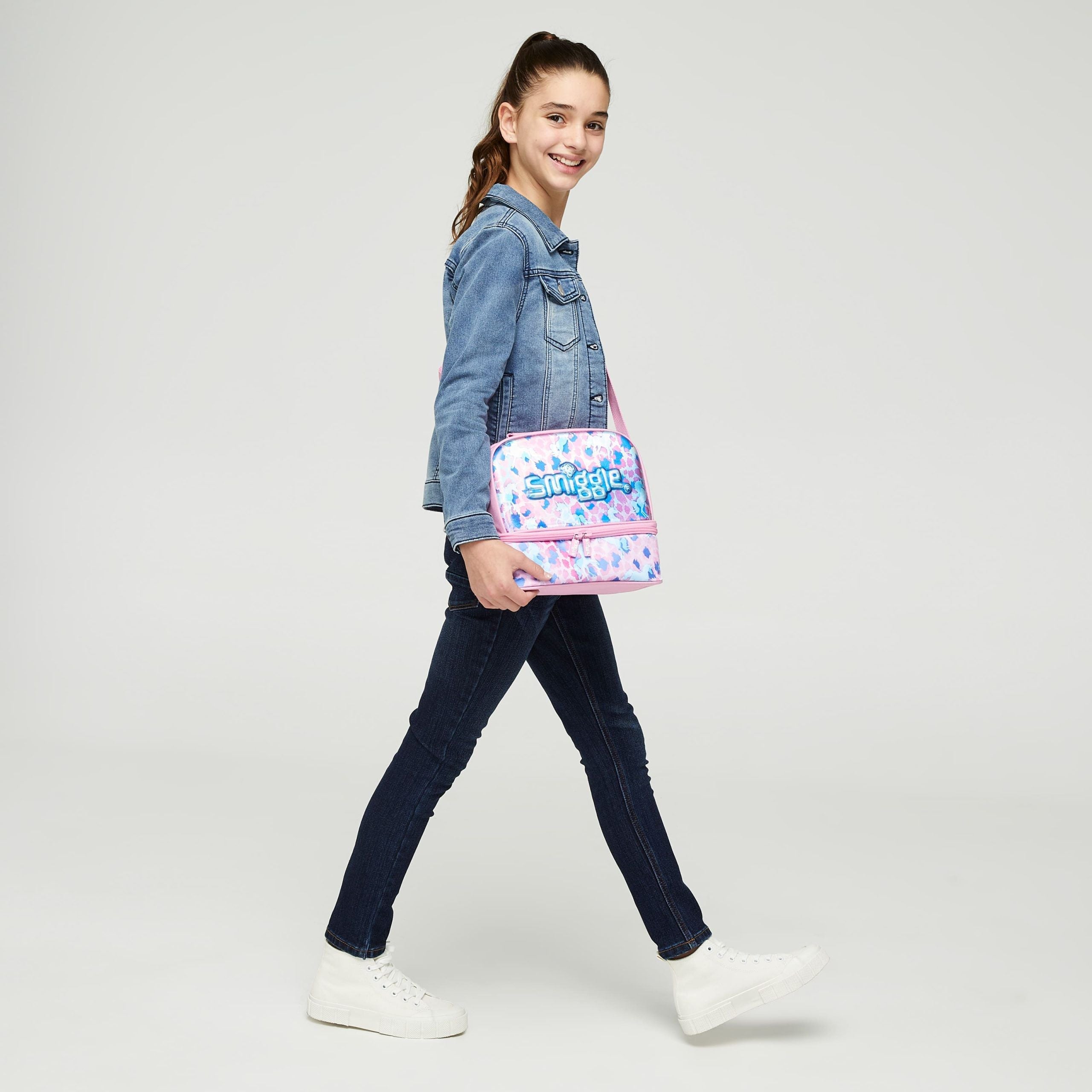 Smiggle - Mirage Hardtop Lunch Bag