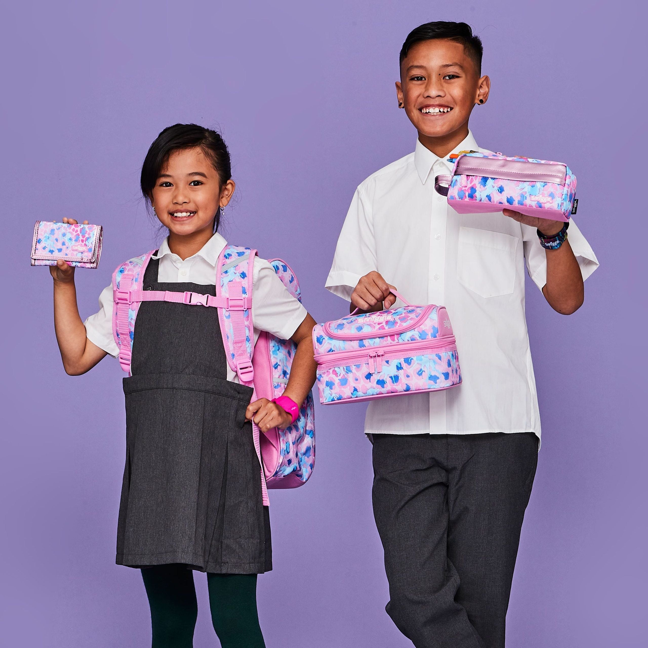 Smiggle - Mirage Monoblock Pencil Case