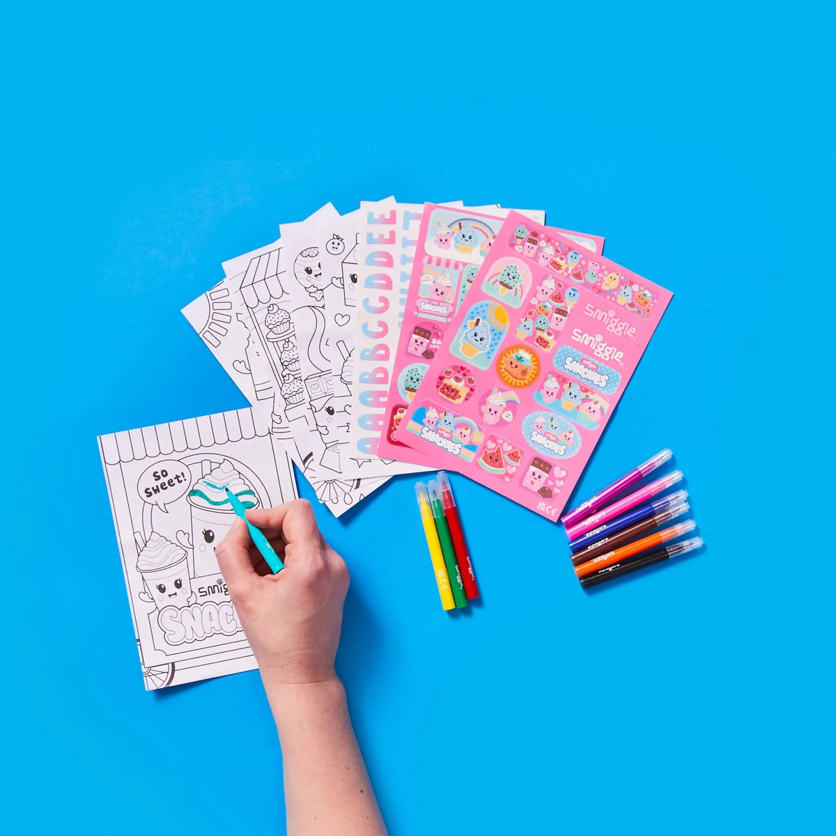 Smiggle - Snackies Scented Mini Coloured Pencils and Activity Set