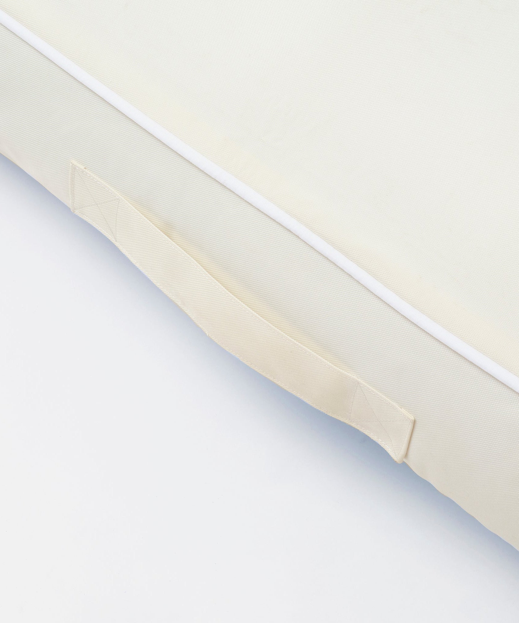 Sunnylife - Luxury Sea and Pool Inflatable Mattress