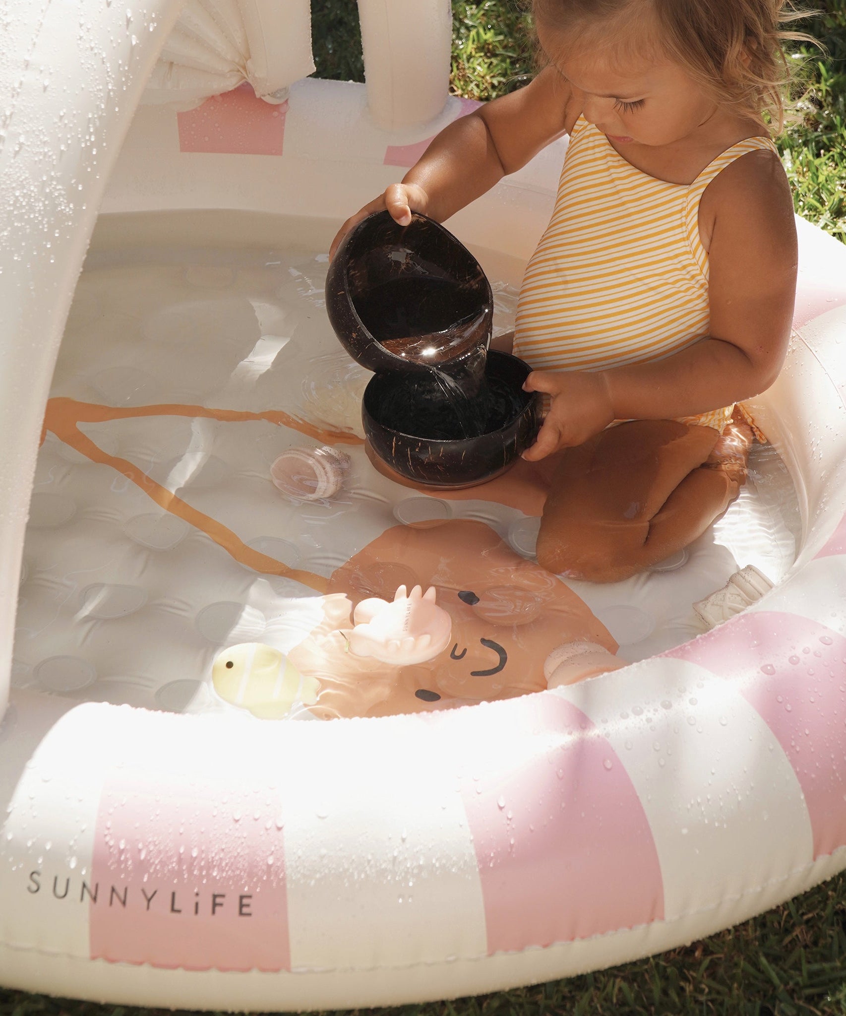 Sunnylife - Cotton Candy Sunshade Children's Pool