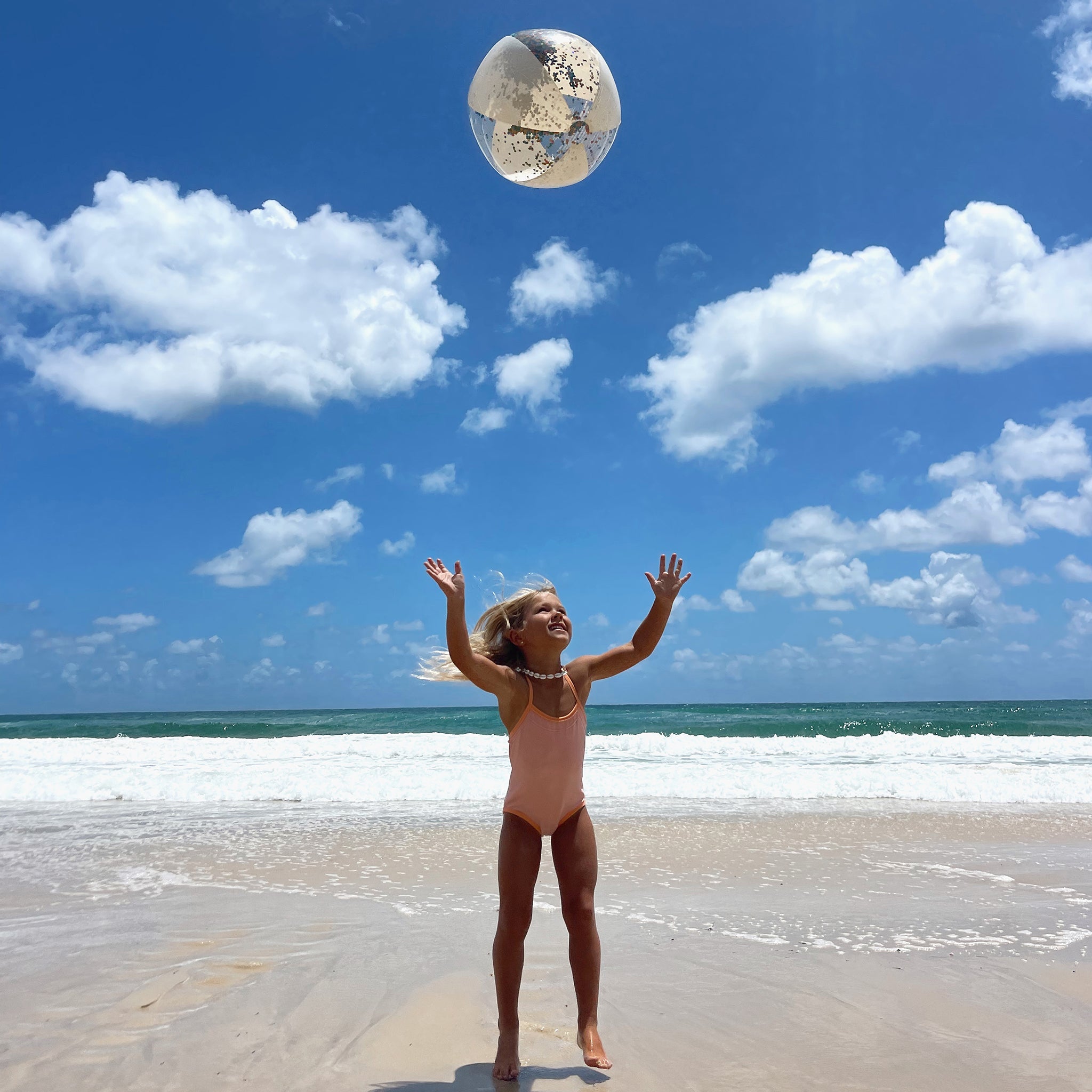 Sunnylife - Cotton Candy Inflatable Glitter Beach Ball